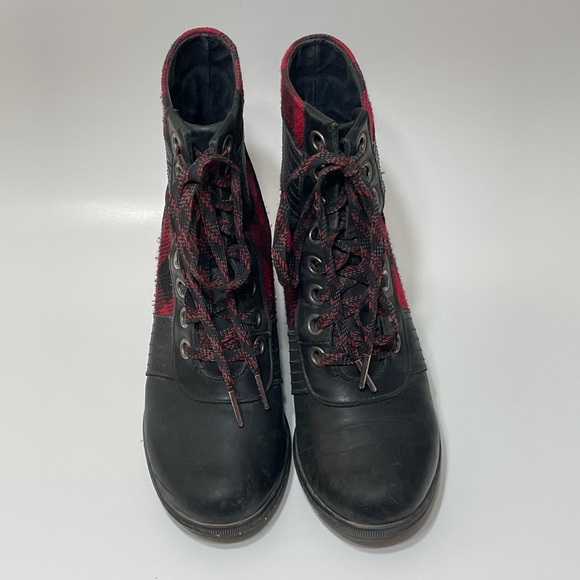Sorel Lexie Leather Plaid Wedge Boot Womens 7 Red Black Checker - Picture 3 of 9